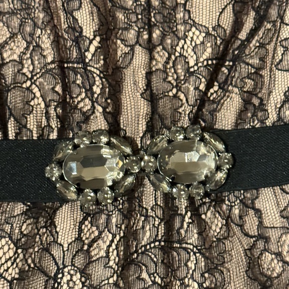 BCBG Max Azria Black Combo Tulle Lace Dress With Belt Sz L - Picture 4 of 8